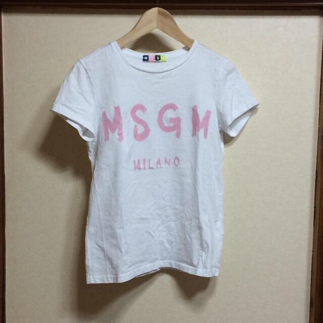 MSGM(エムエスジイエム)の小嶋陽菜着用！ロゴTシャツ ピンク XS レディースのトップス(Tシャツ(半袖/袖なし))の商品写真