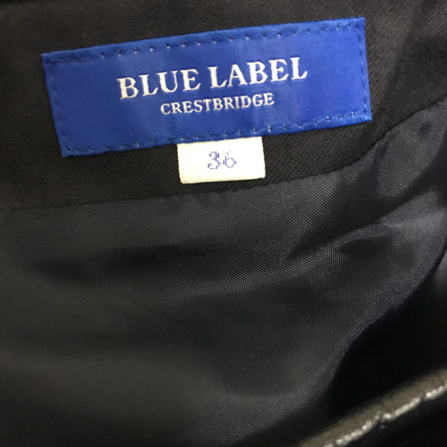 BURBERRY BLUE LABEL(バーバリーブルーレーベル)の【美品】冬物 BLUE LABEL CRESTBRIDE タイトスカート レディースのスカート(ひざ丈スカート)の商品写真