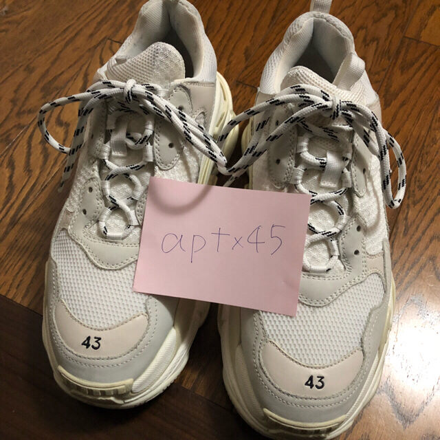 大幅値下げBALENCIAGA triple s イタリア製 ホワイト 43