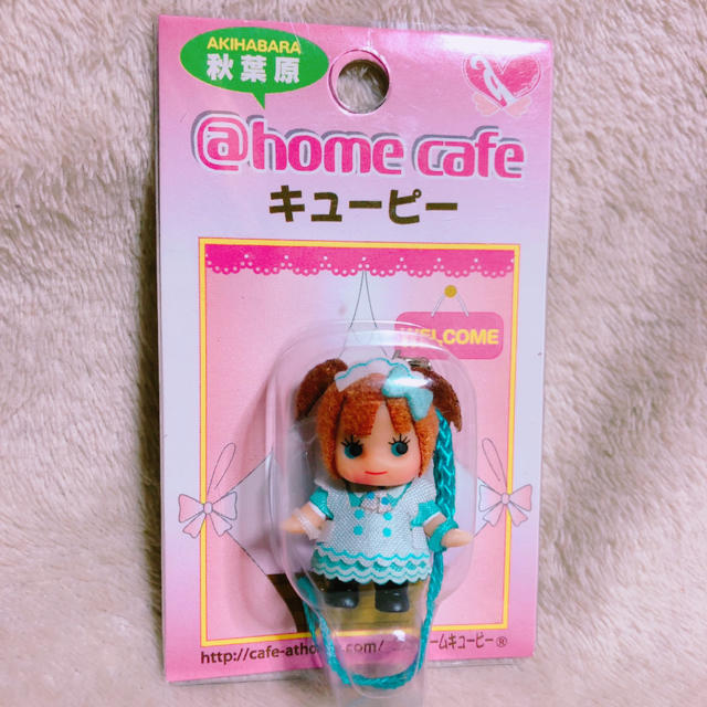 キユーピー(キユーピー)の未開封♡ 秋葉原 限定 ♡ @homecafe メイド キューピー ストラップ  エンタメ/ホビーのアニメグッズ(ストラップ)の商品写真