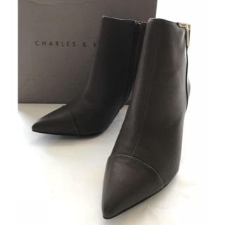 チャールズアンドキース(Charles and Keith)のブラウンブーツ 22.5(ブーツ)