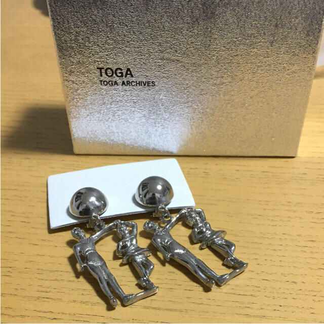 TOGA(トーガ)のTOGA  ARCHIVES イヤリング レディースのアクセサリー(イヤリング)の商品写真