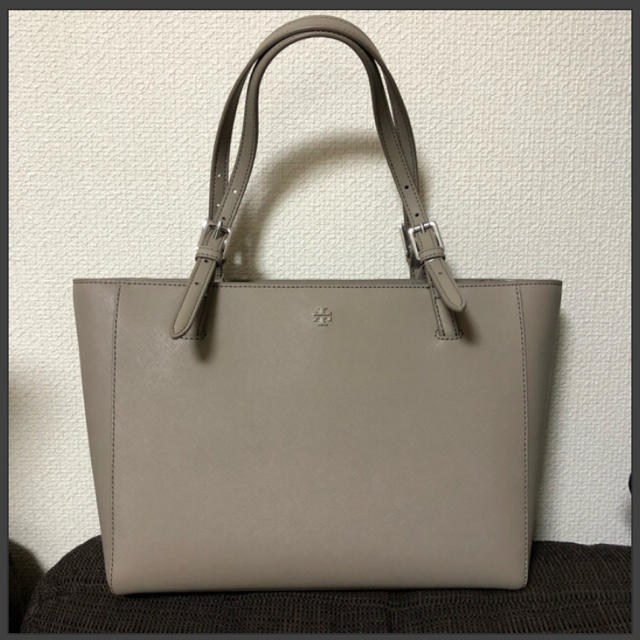 免税店 トリーバーチトート新品未使用品 - www.tauntonscrapmetal.com