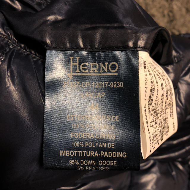 正規店購入ヘルノ42紺ダウンジャケットモンクレールタトラスカナダグース