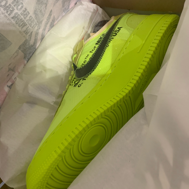 OFF WHITE x NIKE AIR FORCE 1 LOW  VOLT
