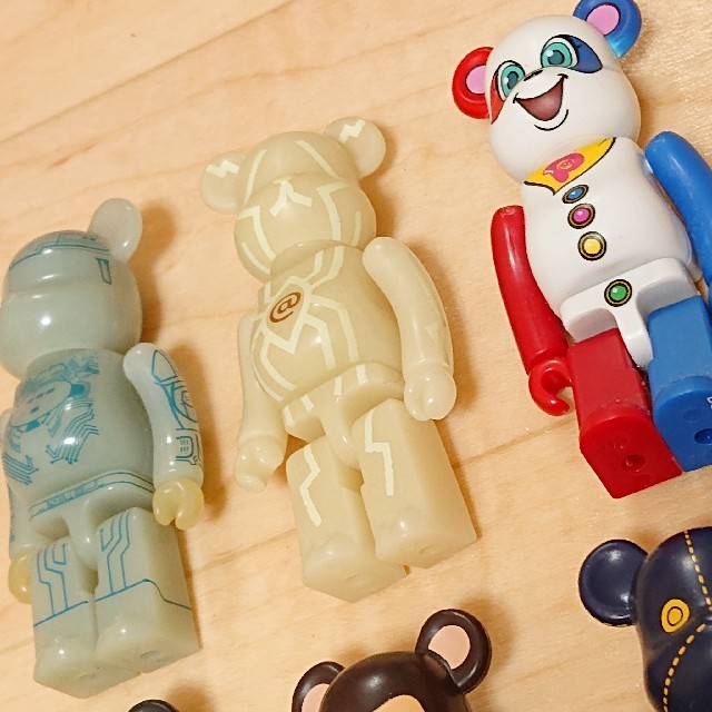 MEDICOM TOY(メディコムトイ)の【美品】BE@RBRICK ベアブリック シリーズ5 シリーズ6 ピラメキーノ エンタメ/ホビーのフィギュア(その他)の商品写真