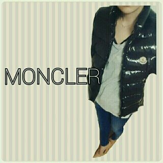 モンクレール(MONCLER)のMONCLERﾀﾞｳﾝﾍﾞｽﾄ(ダウンベスト)