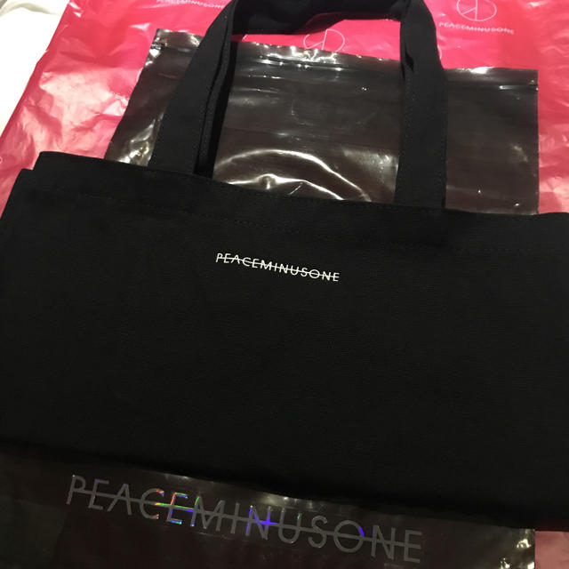 PEACEMINUSONE(ピースマイナスワン)のPEACEMINUSONE★エコバッグ トートバッグ メンズのバッグ(トートバッグ)の商品写真