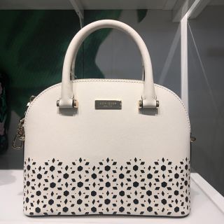 ケイトスペードニューヨーク(kate spade new york)の【即発送】《新品》海外限定 ケイトスペード 2wayバック 白 ランタン柄(ハンドバッグ)