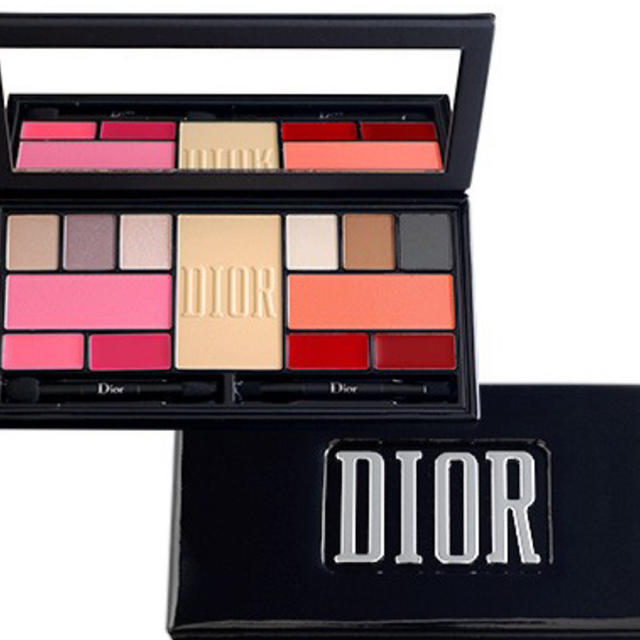 Dior(ディオール)のDior メイクパレット コスメ/美容のキット/セット(コフレ/メイクアップセット)の商品写真