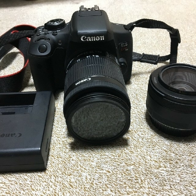 Canon eos kiss x8i  単焦点レンズセット