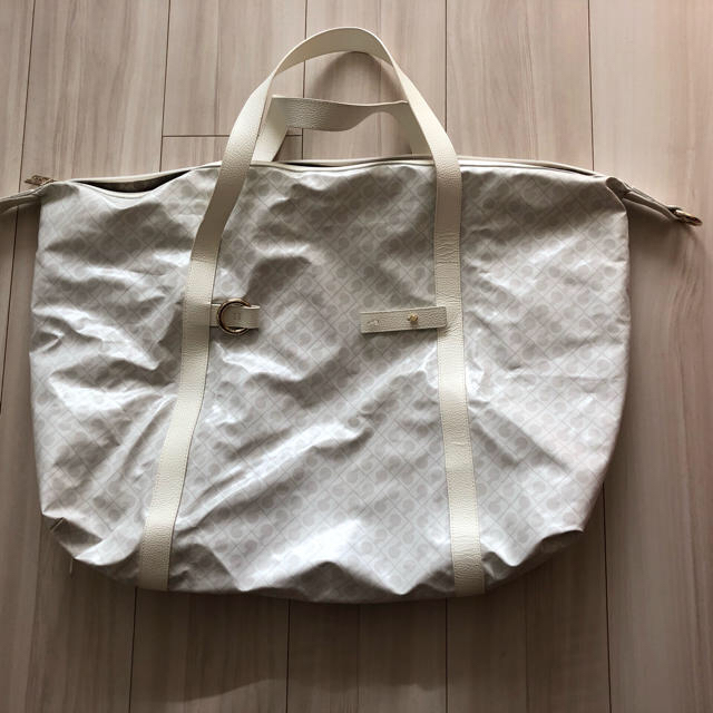 GHERARDINI(ゲラルディーニ)のゲラルディーニ  バッグ ホワイト ハンドメイドのファッション小物(バッグ)の商品写真
