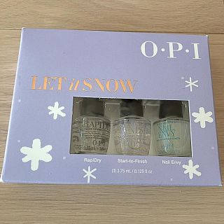 オーピーアイ(OPI)の【新品未使用】OPIネイル(ネイルトップコート/ベースコート)