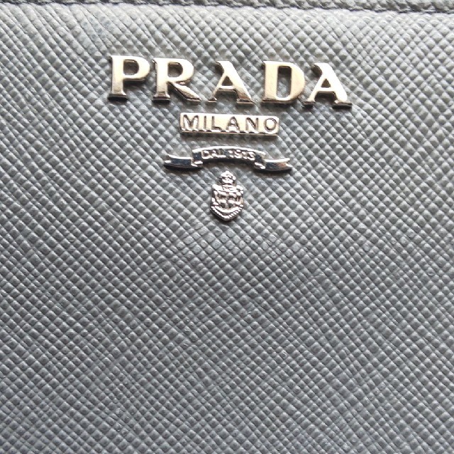 PRADA(プラダ)のSara様専用。プラダ財布 レディースのファッション小物(財布)の商品写真