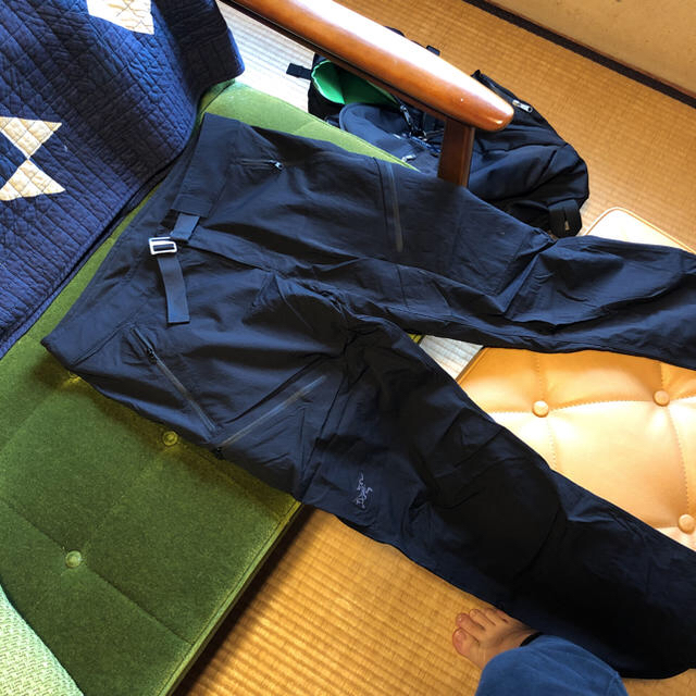 ARC'TERYX(アークテリクス)のアークテリクス ナイロンパンツ メンズのパンツ(その他)の商品写真