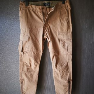 アバクロンビーアンドフィッチ(Abercrombie&Fitch)の送料込み 34×32 新品同様スリムカーゴパンツ(ワークパンツ/カーゴパンツ)