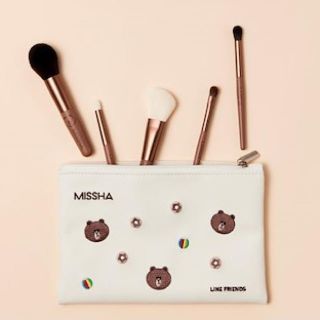 ミシャ(MISSHA)のLINE MISSHA コラボ アーティスツール to go キット ブラウン(その他)