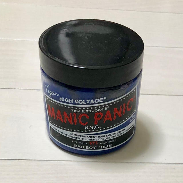 マニックパニックのバットボーイブルー コスメ/美容のヘアケア/スタイリング(カラーリング剤)の商品写真