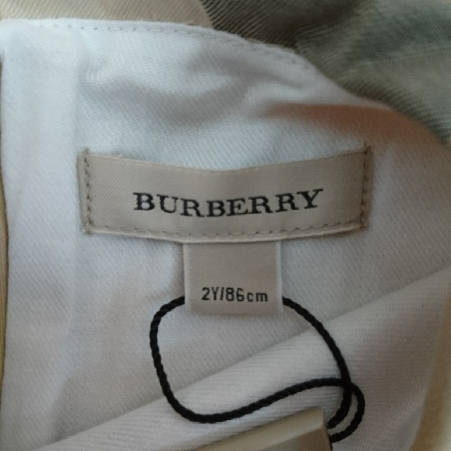 BURBERRY(バーバリー)の値下げ！BURBERRY リボンワンピース キッズ/ベビー/マタニティのキッズ服女の子用(90cm~)(ワンピース)の商品写真