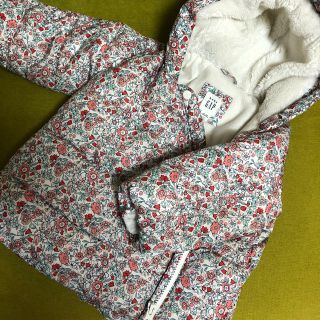 ベビーギャップ(babyGAP)の【ミウミウ様専用】baby GAP コート 90cm(コート)