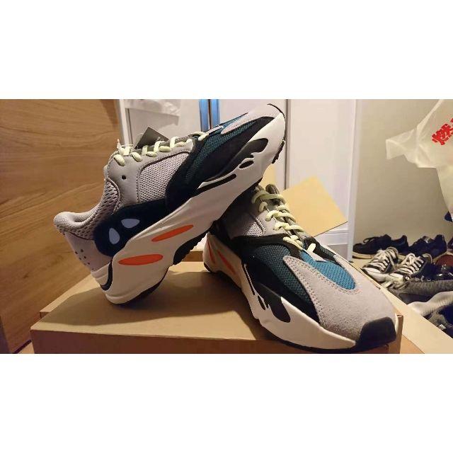 yeezy boost 700 26cm 新品未使用