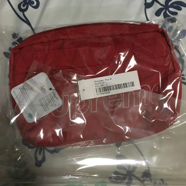 19SS Supreme Shoulder Bag Red