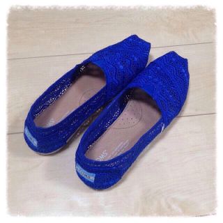 TOMS＊Crochetコバルトブルー(サンダル)