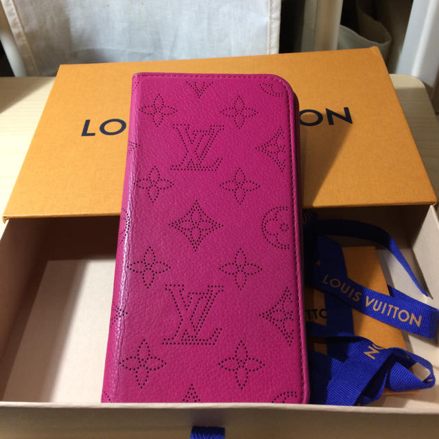 アディダス ギャラクシーS7 ケース 、 LOUIS VUITTON - 正規ルイヴィトンIphon6.7.8.プラス用！付属品つきの通販 by eco.knghtf's shop｜ルイヴィトンならラクマ