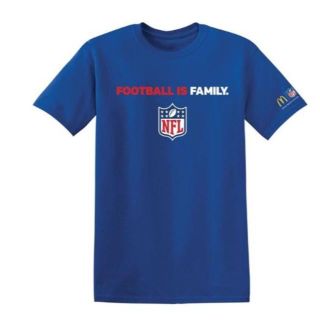 マクドナルド(マクドナルド)のNFL/マクドナルド Football is Family Tシャツ ブルー(Tシャツ/カットソー(半袖/袖なし))