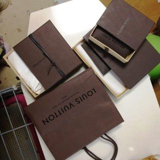 ルイヴィトン(LOUIS VUITTON)のLOUIS VUITTON　紙袋と空箱3点セット(その他)