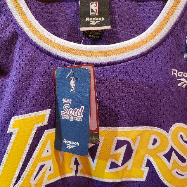 Reebok(リーボック)のNBA LAKERS  チームウェア スポーツ/アウトドアのスポーツ/アウトドア その他(バスケットボール)の商品写真