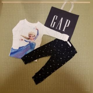 ベビーギャップ(babyGAP)の80　アナ雪　セットアップ　ディズニーコレクション　パジャマ(パジャマ)