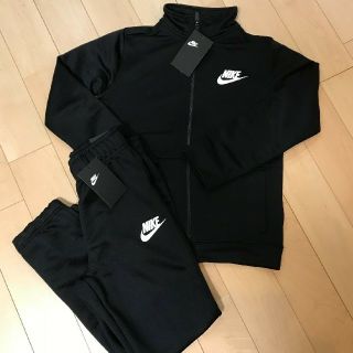 ナイキ(NIKE)の新品！ナイキ　ジャージ　140～150　上下セット！ブラック(その他)