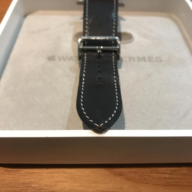 Hermes(エルメス)の(正規品) Apple Watch HERMES エベンヌ buckle レザー メンズの時計(レザーベルト)の商品写真