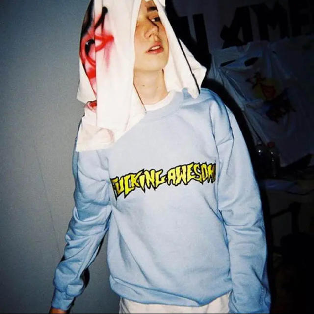 fucking awesome crewneck Mサイズ