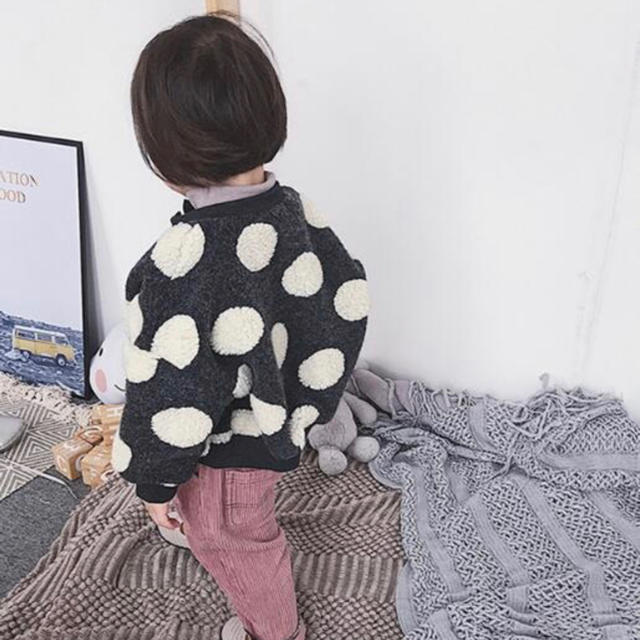 韓国子供服❥モコモコ ドット アウター キッズ/ベビー/マタニティのキッズ服女の子用(90cm~)(ジャケット/上着)の商品写真
