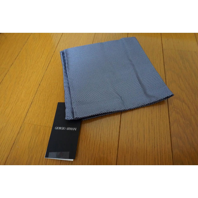 Giorgio Armani(ジョルジオアルマーニ)のARMANI ポケットチーフ メンズのファッション小物(ハンカチ/ポケットチーフ)の商品写真