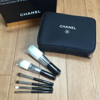 シャネル(CHANEL)のとも様専用♡新品 CHANEL ブラシセット(コフレ/メイクアップセット)