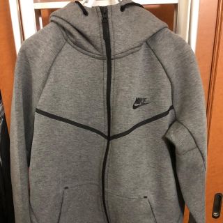 ナイキ(NIKE)のNIKEテックフリース (パーカー)