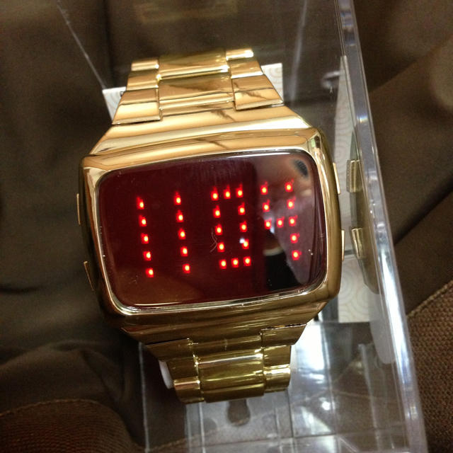 BIGBANG 腕時計 レディースのファッション小物(腕時計)の商品写真