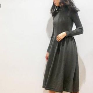 ユニクロ(UNIQLO)のしゃちこ様専用 ユニクロ メリノリブモックネック ワンピース XS(ひざ丈ワンピース)