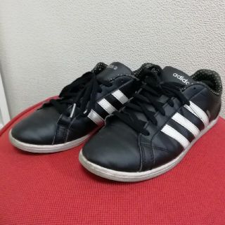 アディダス(adidas)のアディダス　スニーカー(スニーカー)