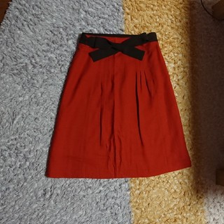 クミキョク(kumikyoku（組曲）)のリボン付きスカート(ひざ丈スカート)