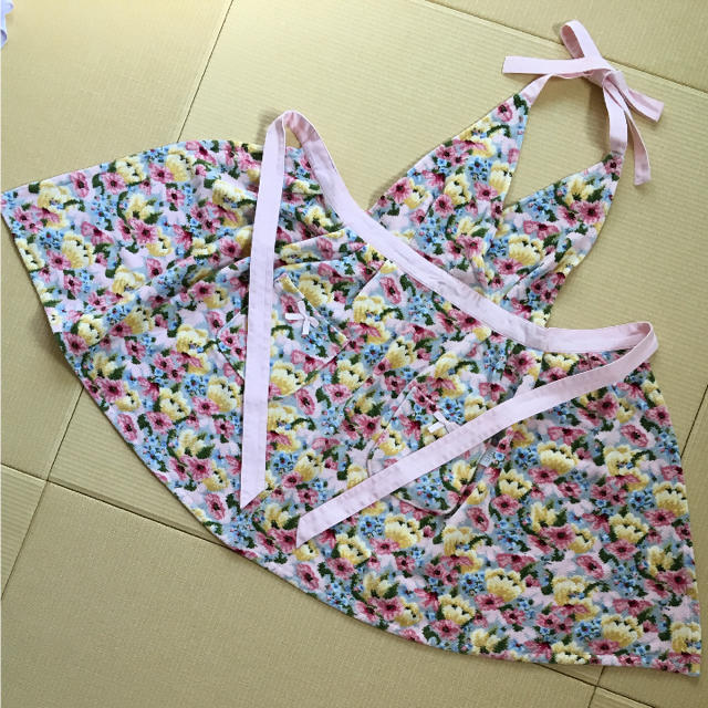 美品♡フェイラー FEILER 花柄エプロン 美品♡フェイラー FEILER 花柄エプロン
