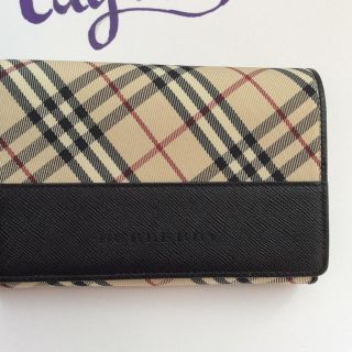 バーバリー(BURBERRY)のバーバリー二つ折り財布(財布)
