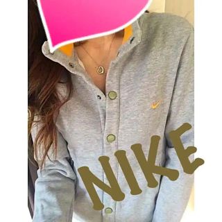 ナイキ(NIKE)のナイキ♡シンプル刺繍ロゴデザイン♡トレーナーブルゾン♡(トレーナー/スウェット)