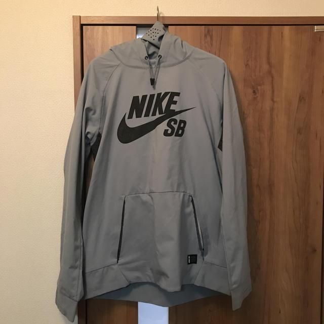 特売 NIKE NIKE Mサイズ snowboard NIKE エニグマフーディー Mサイズ NIKE snowboard SB SB NIKE snowboard エニグマフーディー Mサイズ NIKE SB