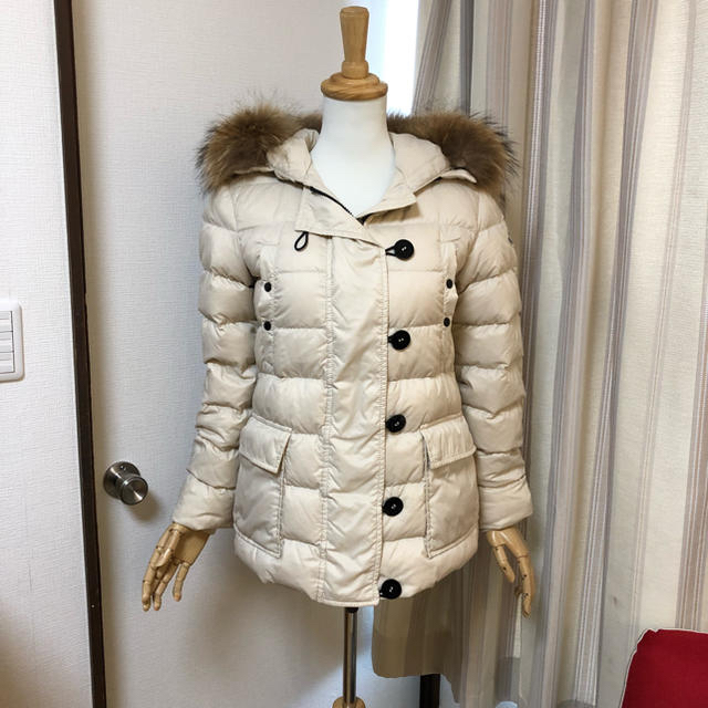 MONCLER MESS ベージュ　サイズ00