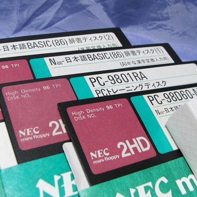 NEC(エヌイーシー)のN88-日本語BASIC(86) PC-98D60-MW(K)（ジャンク） スマホ/家電/カメラのPC/タブレット(その他)の商品写真