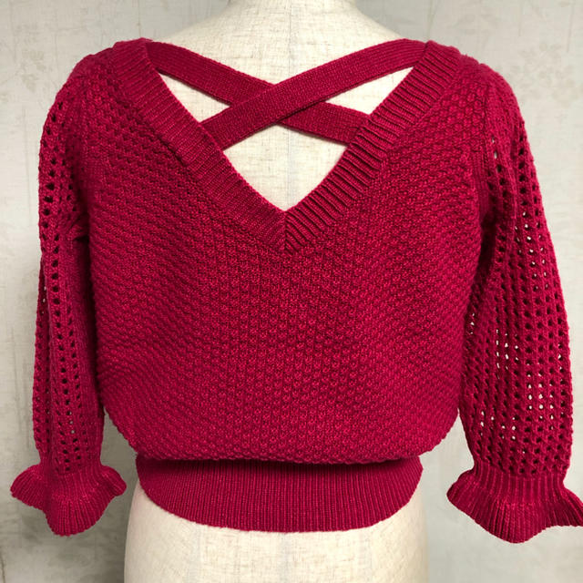31 Sons de mode(トランテアンソンドゥモード)のトランテアン ピンク 袖フリル 透かし編み ニット レディースのトップス(ニット/セーター)の商品写真